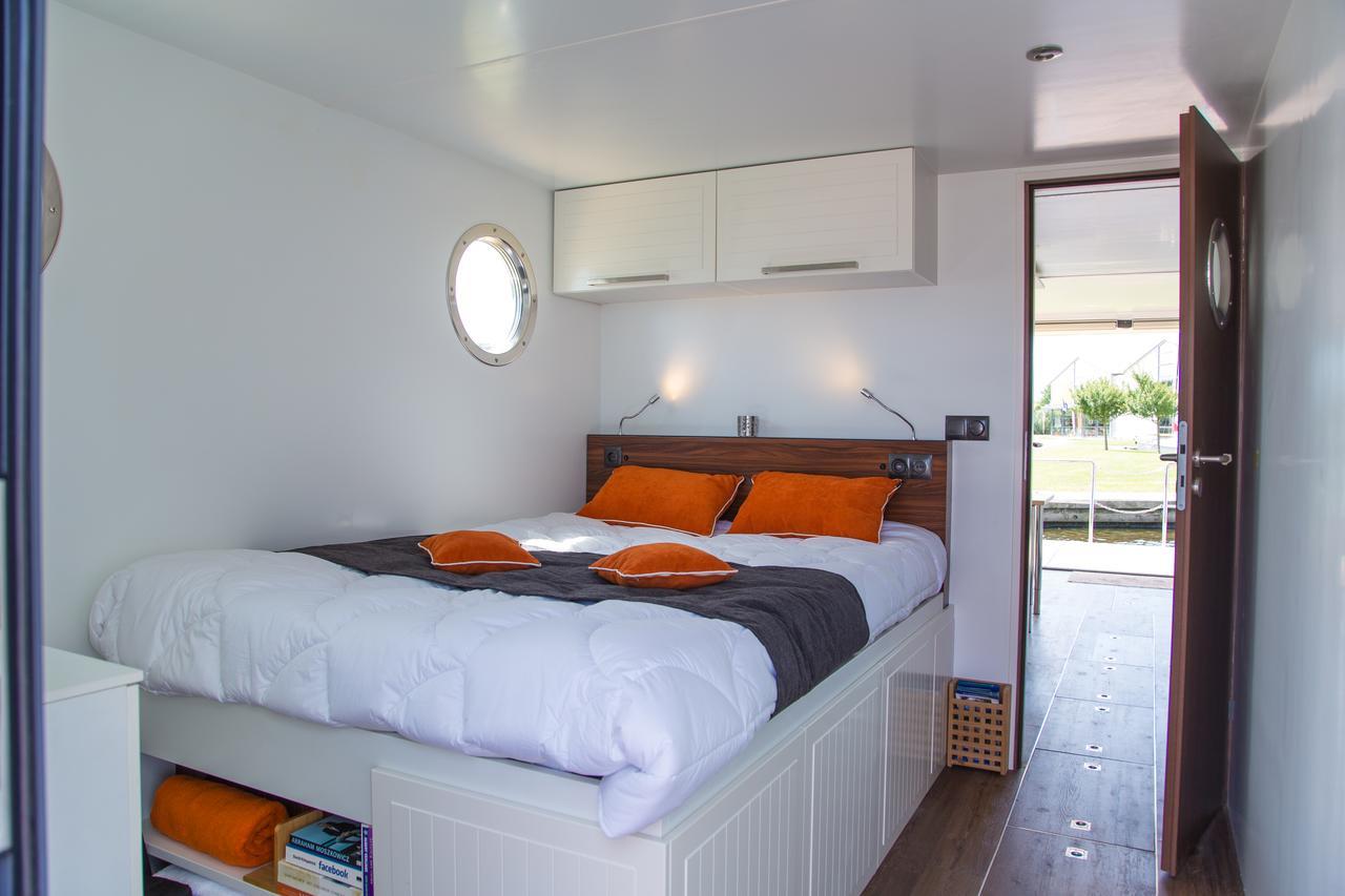 Rent To Enjoy Apartamento Warns Exterior foto